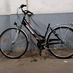 Damesfiets Run bike Zwart-rood, zoals gemeld door Fietsdepot Hasselt met iLost
