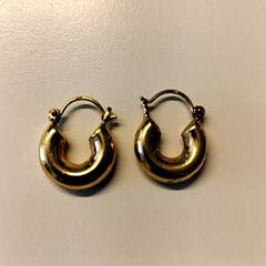 Belarritakoak, gisa salatu by Ziekenhuis Oost-Limburg iLost erabiliz