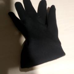 Vestiario Handschoen, come riportato da Regio Antwerpen - Brussel utilizzando iLost