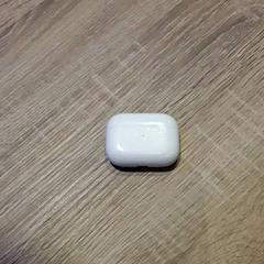 Airpod airpods, jak nahlášeno EBS Tramplein pomocí iLost