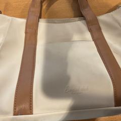 Bag van Smink Farias, som rapportert av Gemeente Amsterdam - Bureau Gevonden Voorwerpen ved bruk av iLost