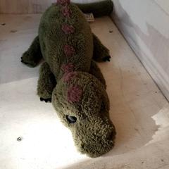 Knuffel Dino, amint azt DierenPark Amersfoort az iLost segítségével jelentette.