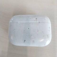 Airpods case Apple, as reported by Arriva Limburg Zuid using iLost