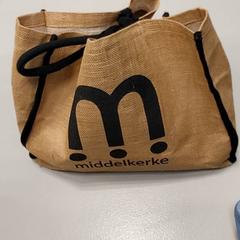 Bolsa, segundo informou Regio West-Vlaanderen usando iLost