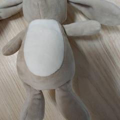 Manteta lapin, segons ha informat IKEA Toulon mitjançant iLost