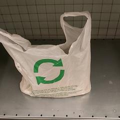 Saco, como reportado por Regio Limburg - Leuven utilizando o iLost
