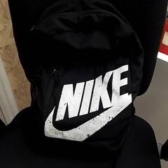 Väska, rapporterat av ilévia med iLost