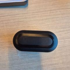 ヘッドホン & イヤホン がiLostで Amsterdam ID Aparthotel によって報告されました