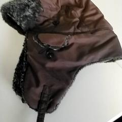Sombrero de castor Bruin, ha sido reportado por Regio Antwerpen - Brussel con iLost