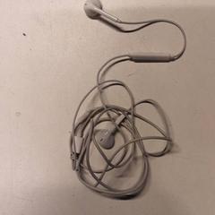 Słuchawka wit, zgłoszono przez Qbuzz ZHN przy użyciu iLost