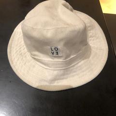 Beige Vissser-Hoed, as reported by Van der Valk Hotel Veenendaal using iLost