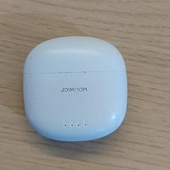 Earpoddoos Wit, segons ha informat EBS OV Poeldijk mitjançant iLost