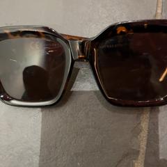 색안경, iLost를 사용하여 Pathé Utrecht Leidsche Rijn에 보고됨