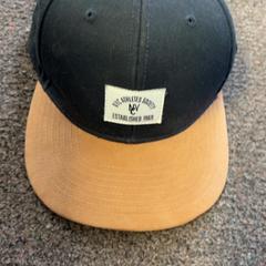 キャップ がiLostで Burgers' Zoo によって報告されました