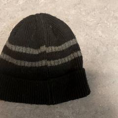 Arropa - Muts, gisa salatu by Regio Oost-Vlaanderen iLost erabiliz