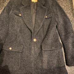 Jacke zwart, gemeldet von Van der Valk Spier-Dwingeloo über iLost