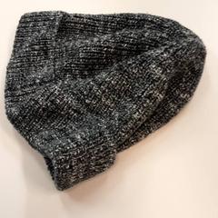 Beanie, gemeldet von Vrije Universiteit Brussel (VUB) über iLost