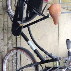 Vélo pour femme grunberg, a été signalé par Stadswerk072 utilisant iLost