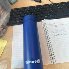 Waterfles blauwe waterfles, como reportado por Haven Hotel Rotterdam utilizando o iLost