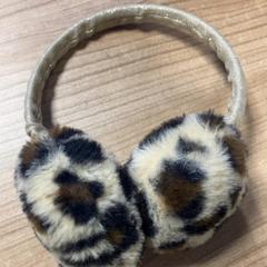 Oorwarmers, as reported by Pathé Zwolle using iLost