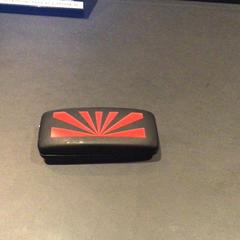 Pouzdro na brýle, jak nahlášeno Van der Valk Hotel Amsterdam Zuidas pomocí iLost