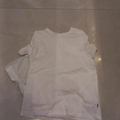 T skjorte, som rapportert av Van der Valk Hotel Gorinchem ved bruk av iLost