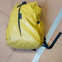 Ryggsekk, som rapportert av Regio Antwerpen - Brussel ved bruk av iLost