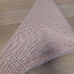 شال، كما تم الإبلاغ عنه بواسطة IKEA Praha – Zličín عبر iLost