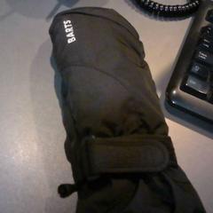 Rukavice Barts, ako bolo nahlásené SnowWorld Landgraaf pomocou iLost