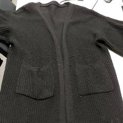 Kleding - Trui, como reportado por Centraal magazijn utilizando o iLost