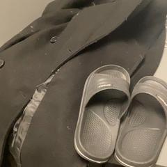 Coat and sandals Coat, amint azt MEININGER Hotel Copenhagen az iLost segítségével jelentette.