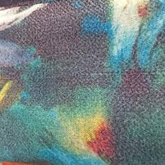 衣類 - Sjaal がiLostで Centraal magazijn によって報告されました