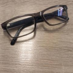 Brille zwart-grijs, gemeldet von Libéma Beurzen en Evenementen über iLost