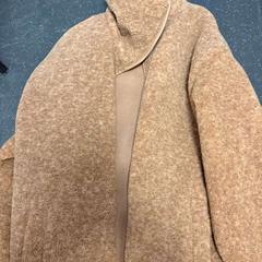 İLost kullanarak Ramada by Wyndham Amsterdam Airport Schiphol tarafından bildirildiği gibi Dış giyim