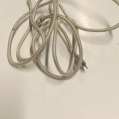 Oplaadkabel, zoals gemeld door Vrije Universiteit Brussel (VUB) met iLost