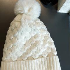 Kleding Muts, zoals gemeld door Regio Limburg - Leuven met iLost