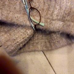 Bicchieri, come riportato da Leonardo Royal Hotel Amsterdam utilizzando iLost