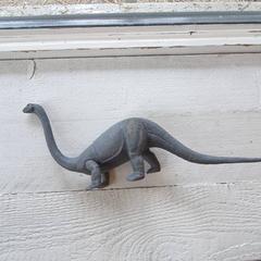 おもちゃ Dino grijs がiLostで DierenPark Amersfoort によって報告されました