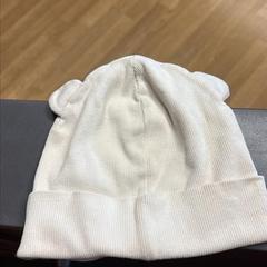 Gorro de bebé, segundo informou IKEA Brno usando iLost