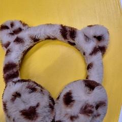 Öronvärmare Motif bruin, rapporterat av IKEA Delft med iLost