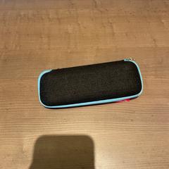 Brillenkoker, zgłoszono przez Pathé Arnhem przy użyciu iLost