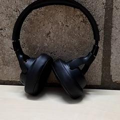 Auscultadores, como reportado por Arriva Oost-Brabant utilizando o iLost