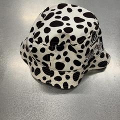 القبعة 5/27  18:00، كما تم الإبلاغ عنه بواسطة IKEA Tokyo-Bay عبر iLost