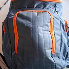 Sac à dos, a été signalé par Blauwnet Zwolle utilisant iLost