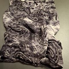 Choker, som rapportert av IKEA Paris Nord Roissy ved bruk av iLost