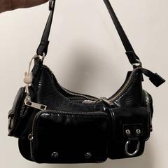 Väska, rapporterat av RRReis IJssel-Vecht Lelystad med iLost