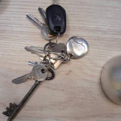 Chiave, come riportato da IKEA Villiers-sur-Marne utilizzando iLost