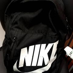 Ruksak, ako bolo nahlásené allGo Almere pomocou iLost