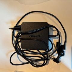 Stecker BLACK, gemeldet von Room Mate Bruno über iLost