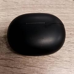 İLost kullanarak EBS Spijkenisse tarafından bildirildiği gibi Kulaklık kılıfı oplader